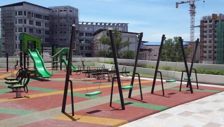 Apartment Homestay Condominium Larkin